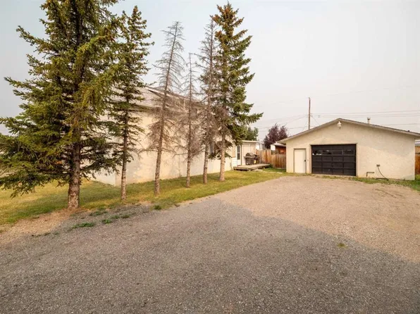409 S Patton Ave, Pincher Creek No. 9, AB T0K 1H0