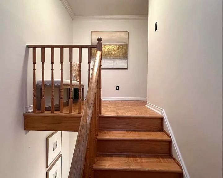 44 Adams Dr #UPPER — Photo 11