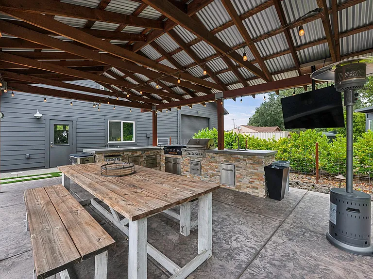 20550 Palmer Ave — Photo 49