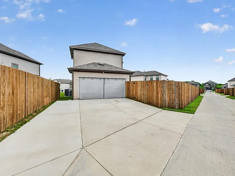 2921 Dixondale Dr — Photo 33