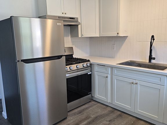 4th image of 1315 Althea Ct #4