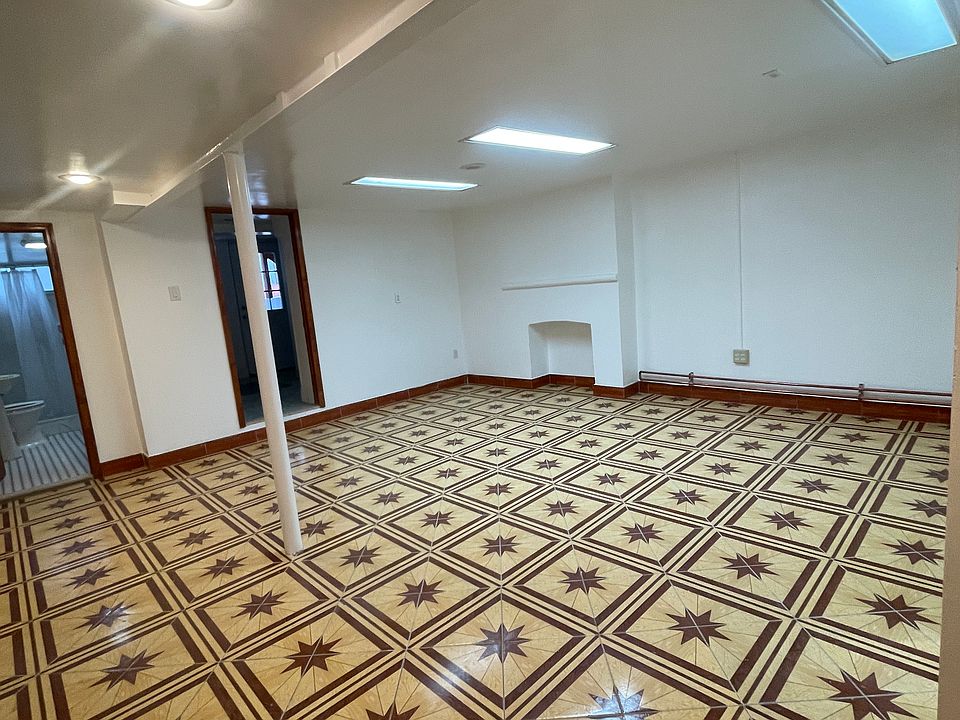 1st image of 177 Leonard St #1B