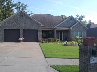 3208 Village East Dr, North Little Rock, AR 72120