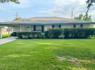 816 Funderburk Ave, Houma, LA 70364