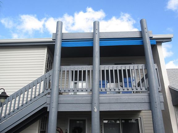 2nd image of 1637 NE Nautical Place #8-808