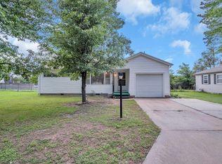 905 Westridge Dr, Newton, KS 67114