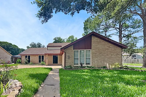 21702 Park York Dr Photo 1
