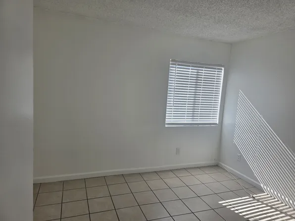 4810 N Vincent Ave APT 7, Covina, CA 91722