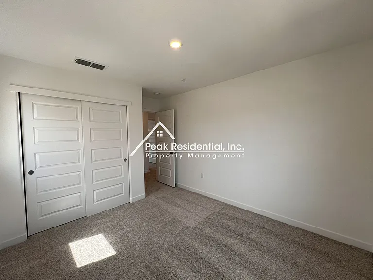12632 Hereford Ave — Photo 22