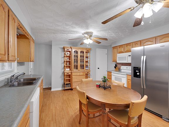 5th image of 5216 Stephen Foster Ave