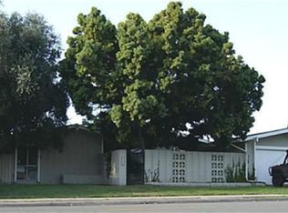 1107 Oxford Ln, Newport Beach, CA 92660