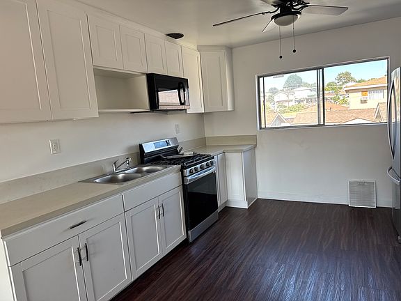 2nd image of 3961 E 5th St #1