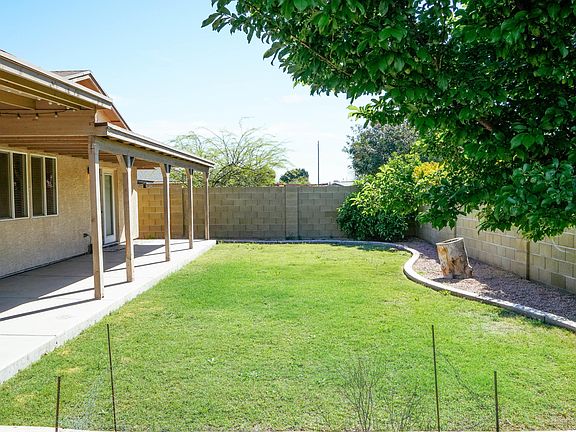 2nd image of 1401 W Nopal Ave