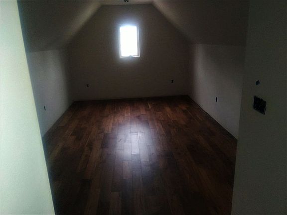 5th image of 7192 Old Redbud Ct