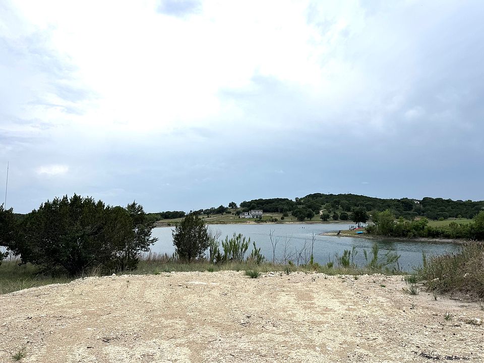 1st image of 810 Anglers Rdg