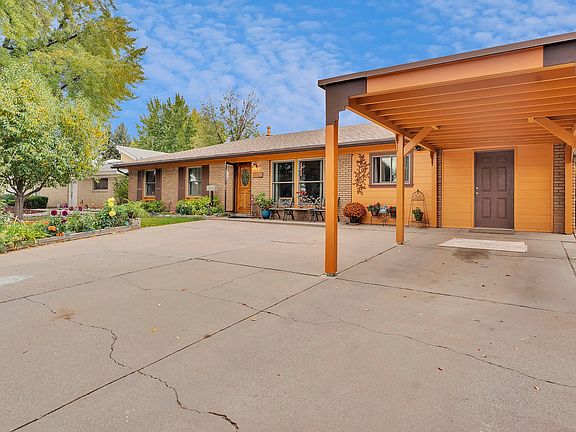 5th image of 85 Granada Dr