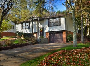 514 Malabar Dr, Pittsburgh, PA 15239