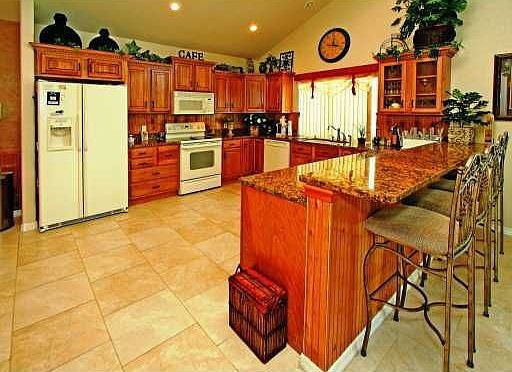 1st image of 528 Serenity Pl
