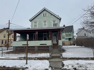 87 Winnikee Ave, Poughkeepsie, NY 12601