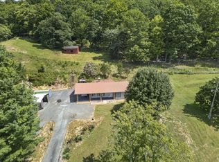 133 Reed Hollow Rd, Marion, VA 24354