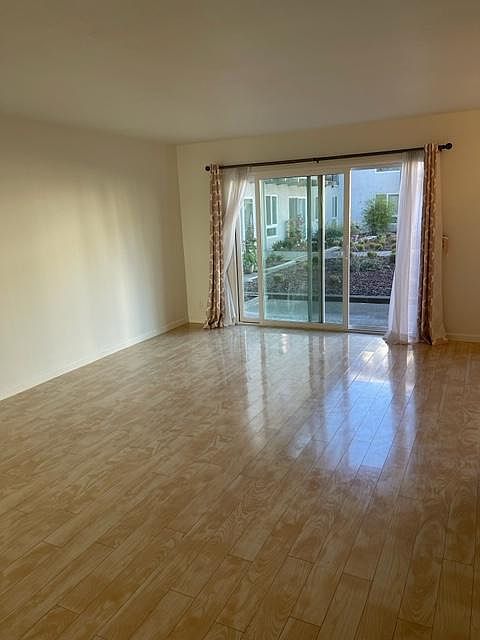 1st image of 800 N Delaware St APT 207