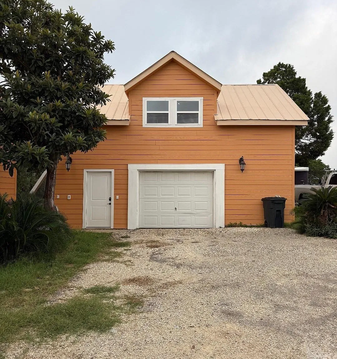 1 bed, 1.0 bath, 504 sqft, $950 — Photo 1