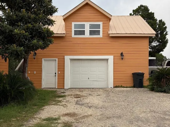 275 Hill Of Contentment, Lakehills, TX 78063