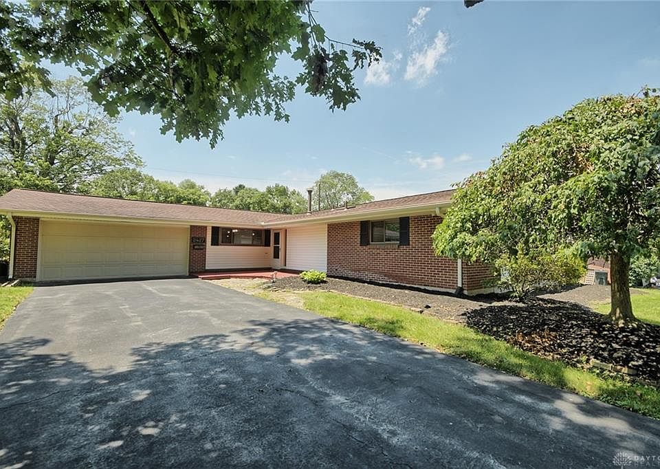 1st image of 2427 Tennyson Dr