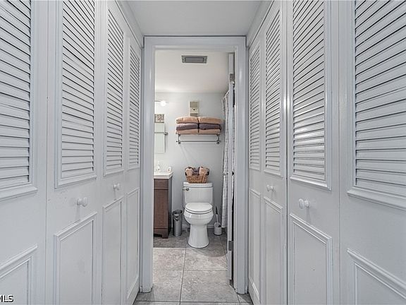 4th image of 6220 Augusta Dr APT 307