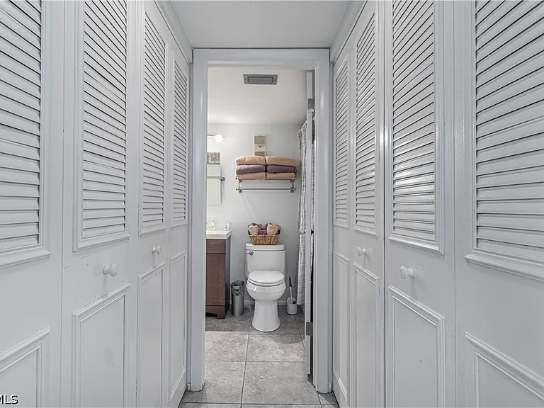 6220 Augusta Dr #307 — Photo 3