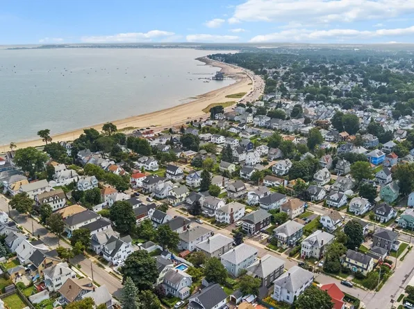 283 Billings St, Quincy, MA 02171