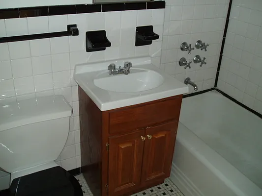 Rented by JK Dansar Corp | media 68