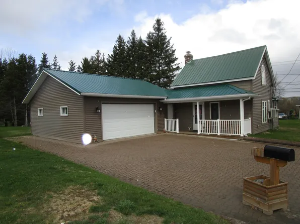 837 Main Street, Madawaska, ME 04756