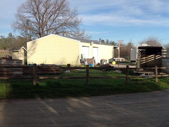 2400 Sq Ft Shop and RV pad