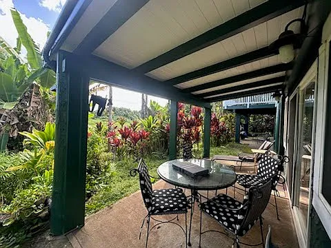 Back lanai. Amazing views over the fish ponds. Cooling tradewinds!