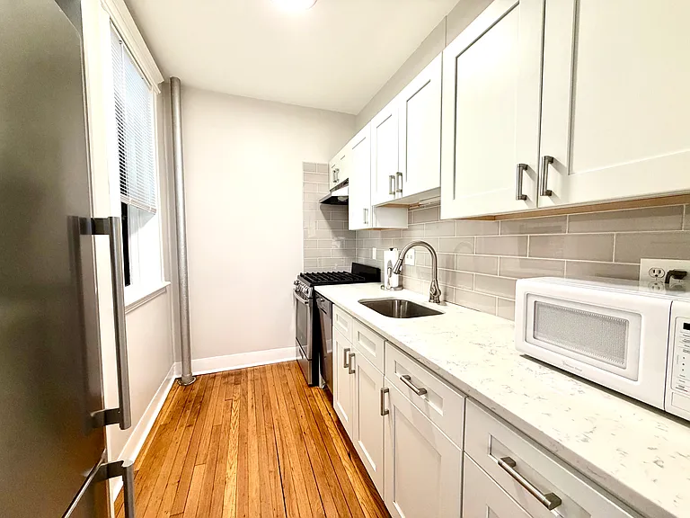 36 E Newton St #6 — Photo 5