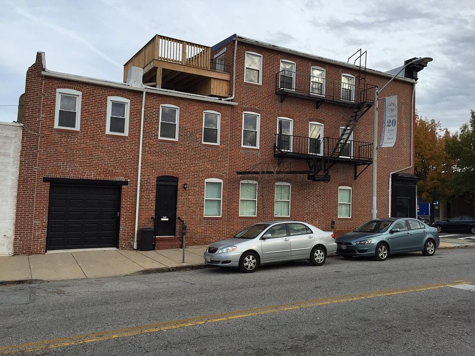 ONE CAR PARKING PAD & street parking