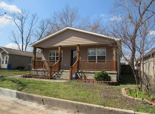 1806 Virginia Ave, Joplin, MO 64804