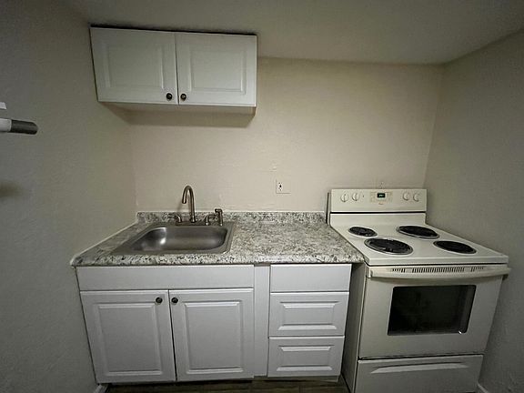 5th image of 500 N Negley Ave #16