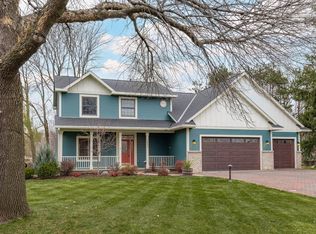 1001 Spruce Dr, Hudson, WI 54016