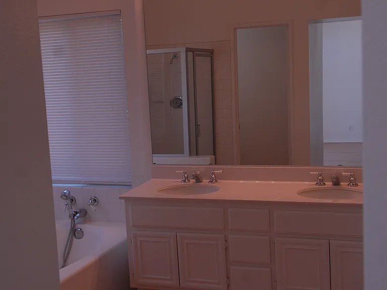 39440 Avignon Ln — Photo 23