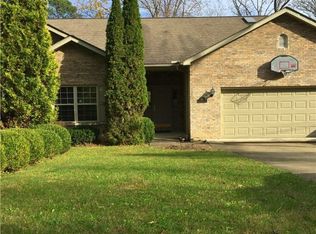 1817 Presidential Dr, Charleston, WV 25314