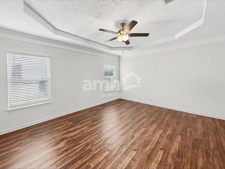 3331 Foxside Ln — Photo 8