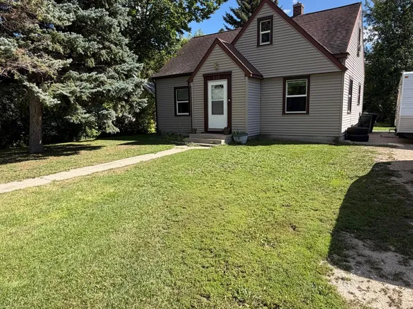 115 Riverside Dr, Stephen, MN 56757