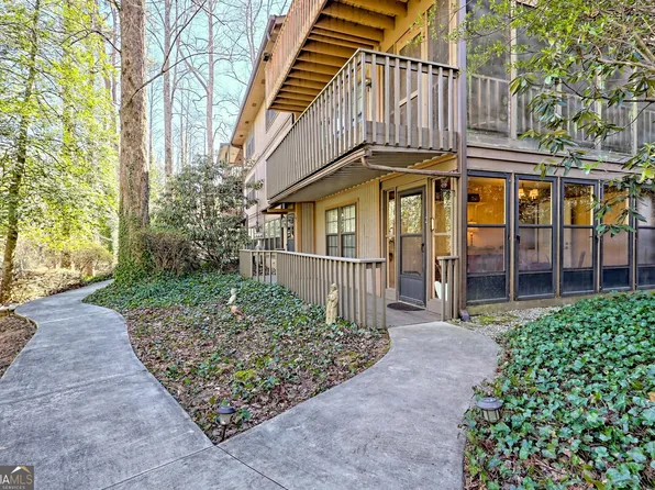 153 Stornoway Dr Unit 2, Clayton, GA 30525