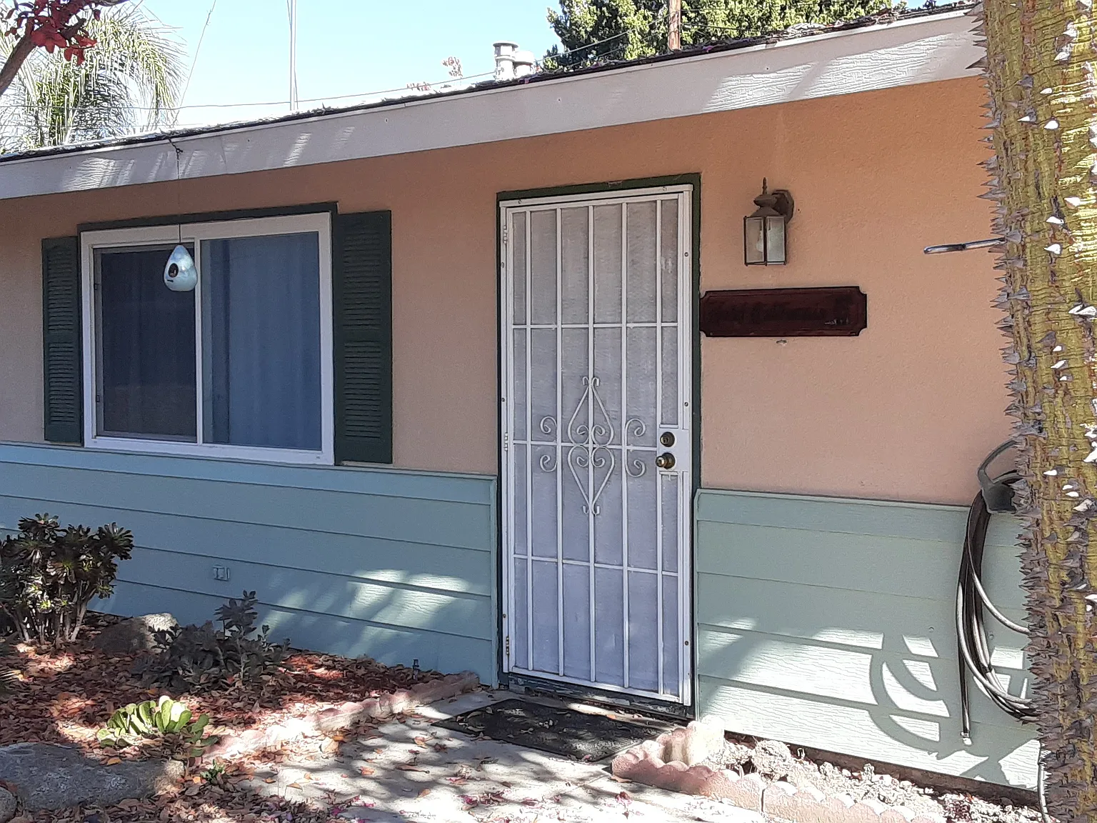 2 bed, 1100 sqft, $1,750 — Photo 1