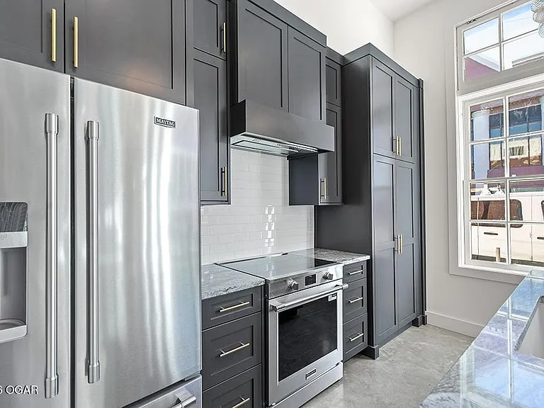 401 Virginia Ave #101 — Photo 9