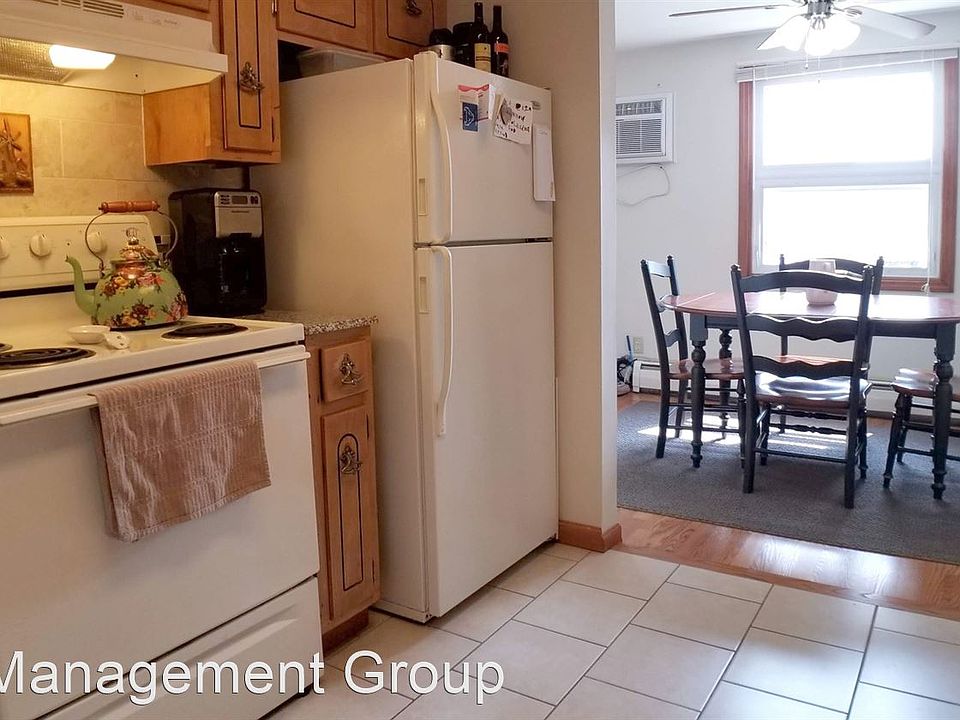 1st image of 100B Embassy Sq APT 5
