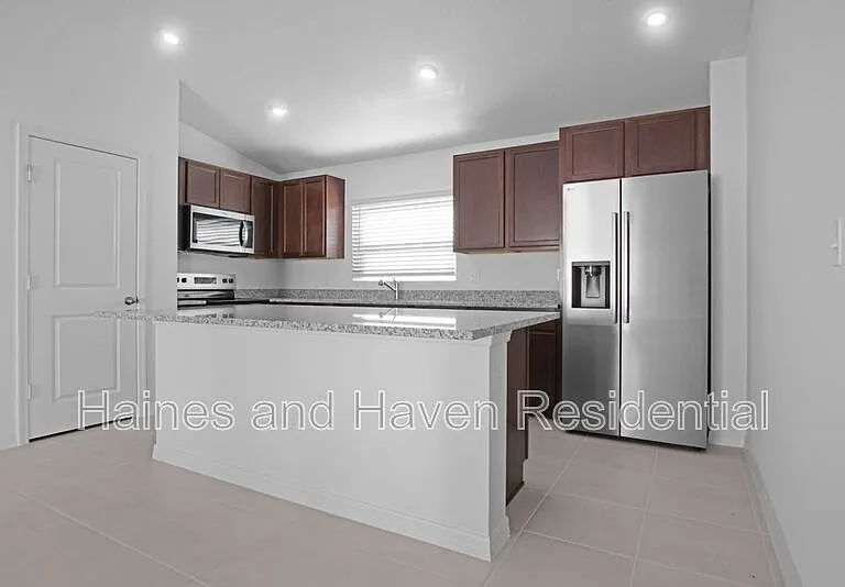 3139 Cedar Crossing Blvd — Photo 3