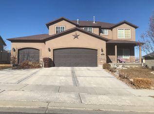3985 E Comanche St, Eagle Mountain, UT 84005